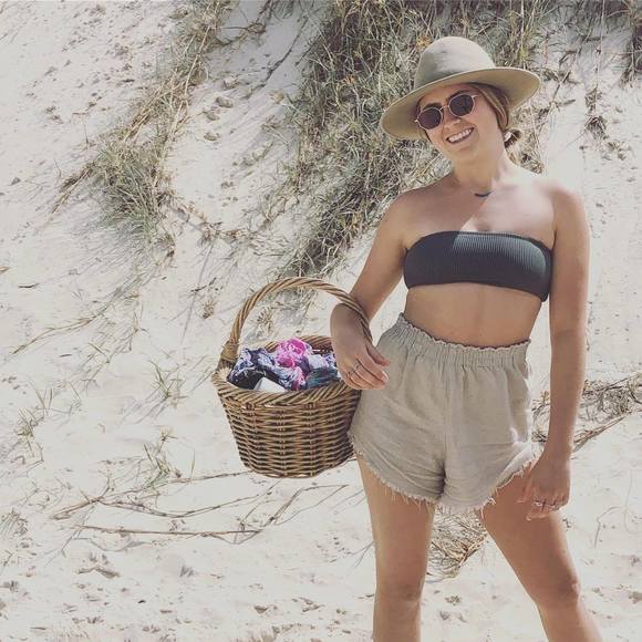 Meet your Posher, Rosabella - Picture 1 of 1